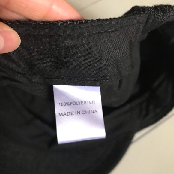 Black hat with bow - Picture 3 of 4